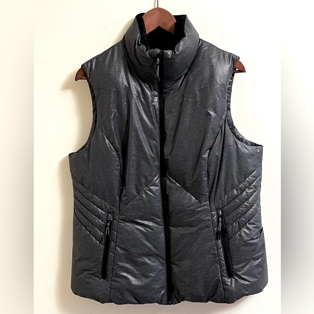 C9 Champion Women’s Dark Gray Puffer Vest Size XL Water Resistant Lightweight